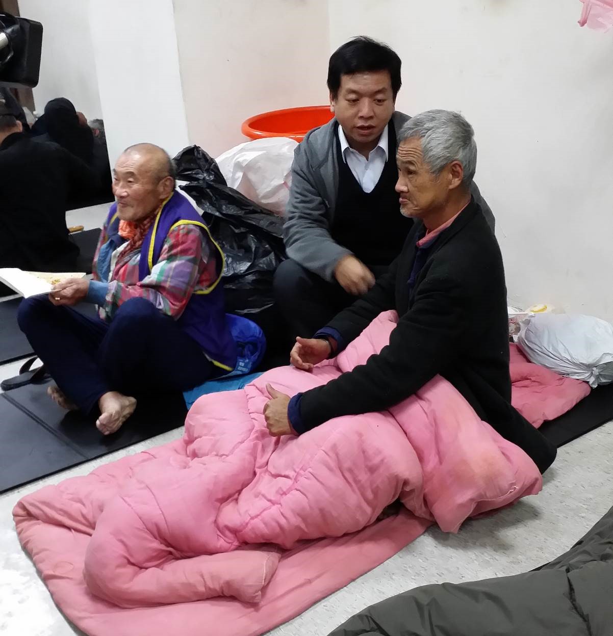 Our commissioner visited the homeless people